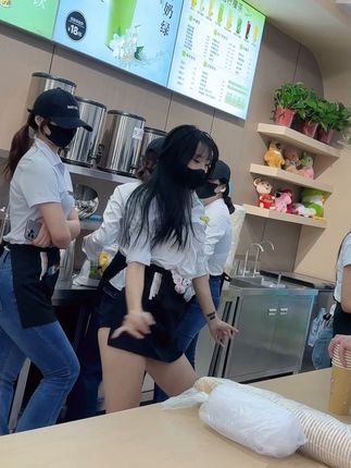 #小蛮腰扭起来 #奶茶妹妹 #抖音潮流舞蹈地图