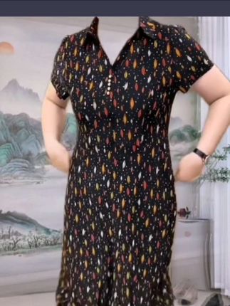 #抖音热点话题 简约大方,舒适凉快的连衣裙!#妈妈装 #中年女连衣裙#物美价廉 #漂亮妈妈装 #气质显瘦遮肉