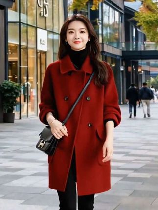 #高级感穿搭 #减龄显瘦穿搭 #秋冬穿搭 #时尚气质穿搭 #保暖穿搭 @巨量千川 @DOU+小助手