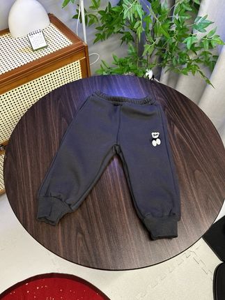 十来块啊,就给儿子耗到了加绒加厚的一条高品质的卫裤,到手真的太直了#高品质童装 #好物推荐🔥 #强烈推荐 #好物分享 #面料柔软亲肤