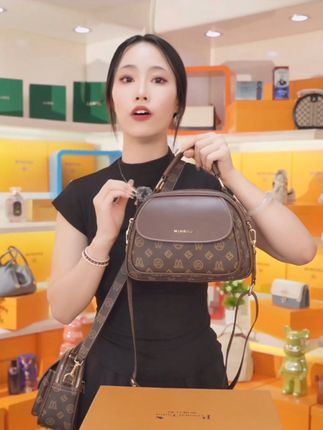 【现货牛皮】香港名奴MINGNU拼色轻奢时尚百搭斜跨潮单肩手提包#同款 #皮具 #家居用品 #链条包 #包
