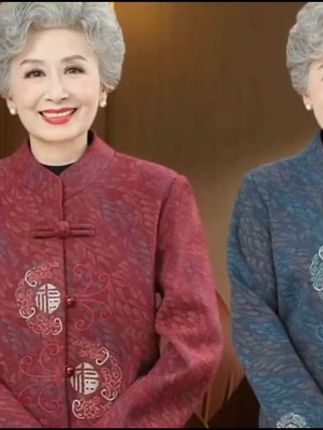 优雅气质的春秋款外套,妈妈婆婆出门散步,走亲访友,参加婚宴都特别适合#优雅气质 #中老年穿搭 #时尚妈妈装 #时尚气质穿搭 #中式老年女装衣服