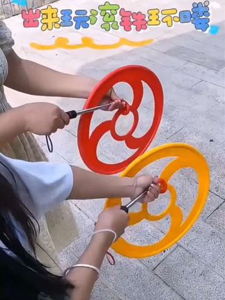 滚铁环推铁圈儿童手推铁环幼儿园小学生怀旧风火轮加粗发光铁环圈#户外运动 #亲子互动 #好物推荐🔥