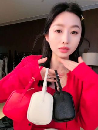 #包包种草 #时尚小方包 #便携包 #手提小方包 #杨圣坤 YSKDR女装