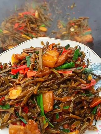 9.9发3大包农家干豆角,自然晾晒,原汁原味,不管是蒸,炖,炒都嘎嘎好吃,趁活动赶紧抢!#干豆角#下饭菜#干豆角的家常做法#太好吃了 #大人孩子都爱吃