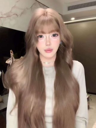 假发齐刘海减龄徐显白长卷发 定制【kuku私藏齐刘海】女生长卷发暖棕色齐刘海自然显白全头套假发#假发 #假发补发 #卷发 #一个发型拯救一张脸 #换个发型换个人 @DOU+上热门 @DOU+好生意