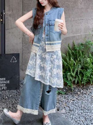 时髦精高级感牛仔套装,女2025夏季小众设计马甲蕾丝衫阔腿裤三件套#时尚穿搭 #夏季穿搭#减龄穿搭#显瘦穿搭#高级感穿搭