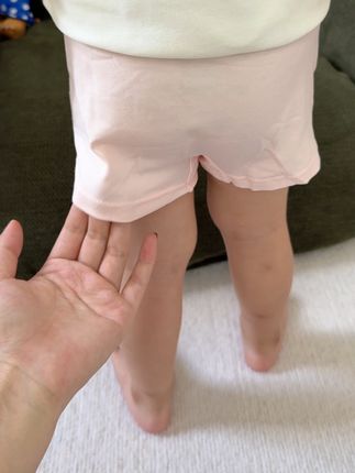 无忧崽戒掉尿不湿后一直穿的小内裤 不夹屁屁 弹力很大 也不会勒肚肚~ 用的都是新疆长绒棉,宝宝穿着很舒服#母婴好物 #宝宝好物推荐#不夹屁屁的宝宝短裤#宝宝内裤