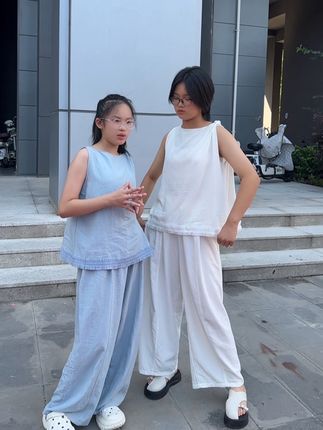 姐妹同款的套装又舒服又好看又不贵!#夏日穿搭 #暑假 #套装显瘦穿搭