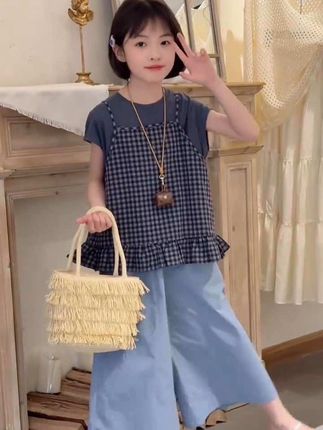 女童夏套装洋气2025新款时髦女孩夏季格子吊带夏装时尚穿搭三件套#夏季穿搭 #夏季新款 #女童套装 #时尚休闲套装 #女童潮酷穿搭
