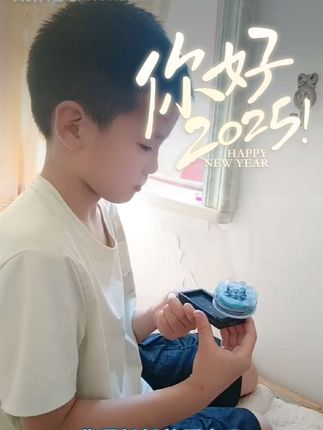 #生活服务热点中心 #家庭日常 曾经幻想的暑假:躺平追剧,旅游,享受独处,现实的暑假:24小时待机的“救火队员”🚒,当孩子叛逆期时,作为宝妈的你怎么办?#家有神兽日常 #神兽在家要翻天 #你们家的孩子也是这样玩吗😂😂😂😄