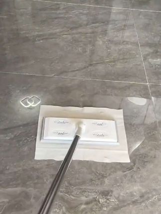 可以静电吸附灰尘毛发的拖把,干湿两用,干巾吸附灰尘毛发,湿巾清洁,一次一片,干净卫 生#居家好物 #静电除尘拖把 #免手洗拖地 #懒人拖把#懒人抹布干湿两用  一次性拖把加厚超吸灰静电除尘纸免手洗拖地湿巾地板清洁除尘纸