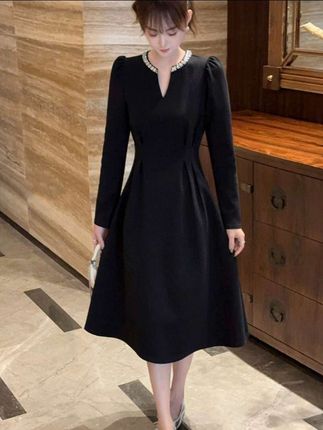 #新款连衣裙 #大码轻奢高端女装 #轻奢女装 #女人味穿搭 #创作灵感