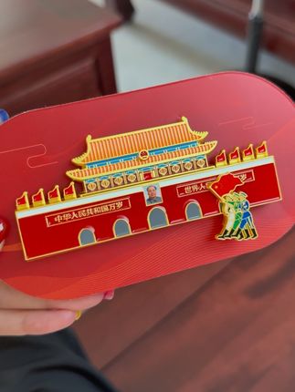 这就是外国人永远理解不了的,独属于中国人的浪漫,这一刻如果信仰有颜色,那一定是中国红!#致敬 #爱国 #中国红 #五星红旗