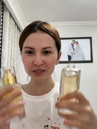 每天晚上洗完脸去抹一次鎏金水乳,尤其是皮肤干、蜡黄,脸上有纹纹的,效果特别明显。每天晚上涂一次,好的肤色养出来,便宜又好用。点击下方链接下单吧!#实惠不能再实惠 #好皮肤养出来 #快来看看 #感恩生活给予的一切 #知足常乐
