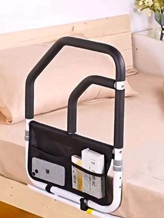 在学校坚决不能碰的4个底线,有孩子的父母一定要告诉孩子 #宇辉同行 #董老师 #宝妈 #东方甄选 #董老师推荐