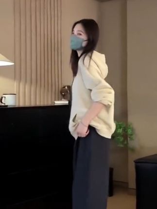 #秋季搭配 #时尚休闲套装 #预制国庆出游穿搭 #早秋穿搭三分钟出门不是梦