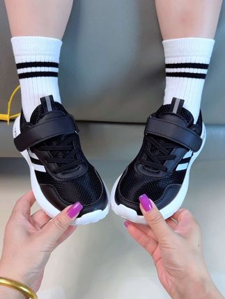 马上立秋了,给孩子入了两双ABC的运动鞋,9月份开学穿刚刚好,款式洋气百搭,上脚很轻便,关键才这个价太给力了#超便宜划算#高品质时尚童鞋#好穿不累脚#开学季