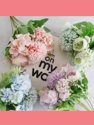 #花卉养护 家居客厅餐桌花假花仿真花束塑料花小束把花玫瑰绢布花家居摆装饰#养花知识 #家里养花 #花卉绿植养花 #养花人