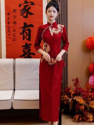 #婚庆礼服 #礼服裙 #优雅气质 #新中式礼服 #中式旗袍 @巨量千川
