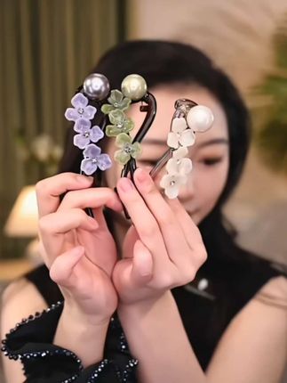 #头饰发饰 #扭扭夹 #花朵扭扭夹 #扭扭夹盘发器 #简单好看发型