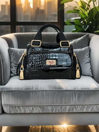 高端气质贵妇手拎包包。潮流百搭鳄#鱼纹手提斜跨包