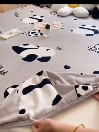 牛奶绒床笠,单件加绒加厚床罩,1.35x1.9保护套防滑席梦思套1.5x1.9#床笠床罩 #床笠保护套 #惠儿精选好物 @DOU+上热门 @巨量千川
