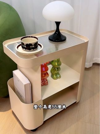 小巧不占地的小边几,买到就是赚到#好物推荐🔥 #爱了爱了 #原创视频