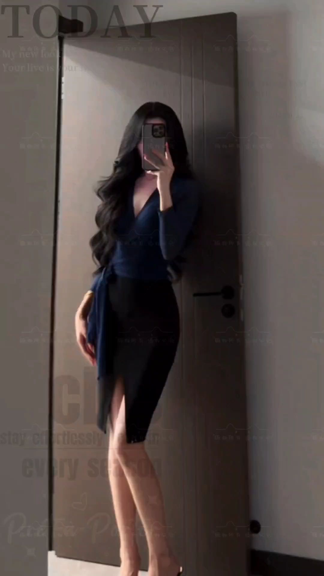#早秋穿搭 #网纱上衣 #半身裙套装 #谁穿谁好看 #斩男穿搭