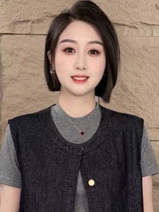 2025新款宽松新款马甲口袋深色藏青马夹女金属扣子女装大码显瘦#上衣穿搭 #减龄气质 #马甲背心
