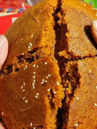 八月十五不知道吃什么月饼,就吃云南特产苦荞粑粑吧,真的太好吃了#云南特产 #苦荞粑粑 #小时候味道 #太好吃了 #地方特色美食