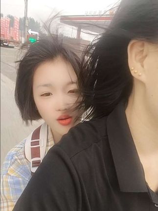 小时候真傻,居然盼着长大,希望我的孩子永远不要长大!