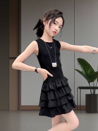 #生女儿就要这样穿 #公主裙 #女童连衣裙 #小黑裙 #夏季穿搭