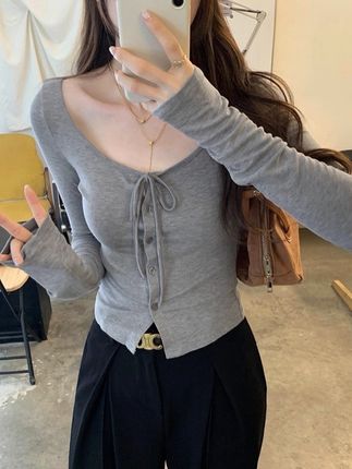 #辣妹穿搭 #系带开衫 #短款开衫 #甜辣妹 #ootd穿搭
