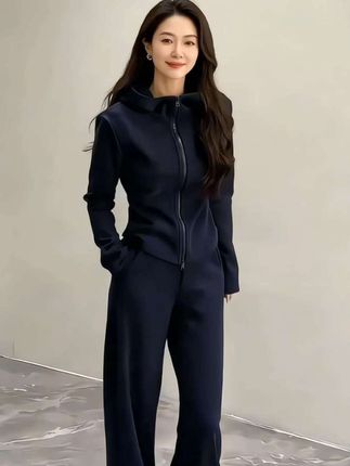 #高级感穿搭 #职场穿搭 #套装显瘦穿搭 #时尚套装 #运动休闲套装