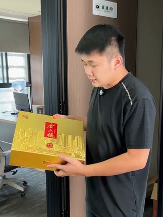 金六福高端礼盒3盒6瓶纯粮食酒送人送礼朋友聚会高端大气#白酒 #金六福酒 #纯粮酿造