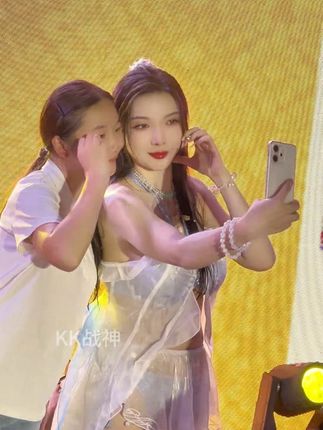 椰树甄选好好看#爱了爱了 #长腿女神 #我又心动了 #KK战神