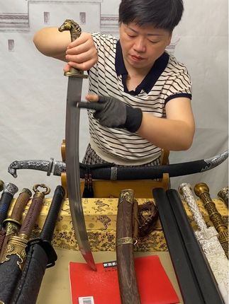 #蒙古刀#冷兵器#男人的玩具#工艺品@DOU+上热门