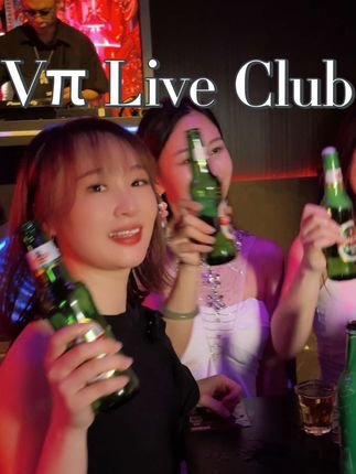 "罗湖夜生活升级完成!地铁口直达的千平玩乐空间""从晚6玩到凌晨4|9.9元解锁罗湖新聚集地"#嗨翻全场#深圳夜生活#威派来罗湖了#酒吧开业#价格屠夫