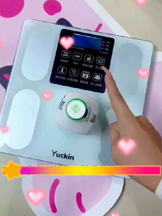 Yuckin体重秤家用电子秤手机连接充电体脂秤蓝牙家庭称重计人体称