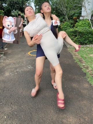 #喷脚王