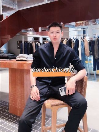 这款黑色立领衬衫,从面料到剪裁,细节控狂喜的时尚单品#男士时尚穿搭 #潮流设计