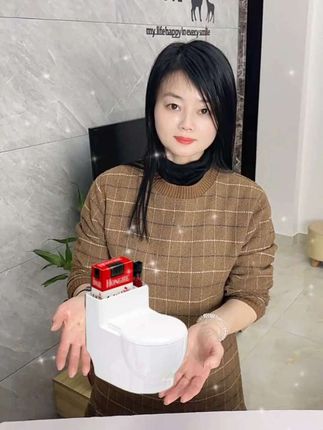 在厕所装个马桶烟灰缸,既安全又卫生。 #马桶烟灰缸 #烟灰缸 #创意烟灰缸 #好物推荐🔥 #美观实用
