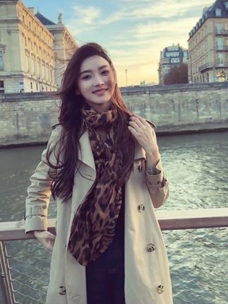 怎么变成一个人去巴黎 #旅行碎片 #去时装周看秀怎么穿 #氛围感 #巴黎