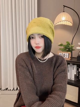 今天给你们上新款了#帽子控 #帽子 #修饰脸型 #配饰的重要性 #堆堆帽
