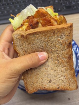 #全麦面包 #饱腹感超强的早餐 #粗粮 #涛仔零食推荐@抖音小助手 #每日美食分享