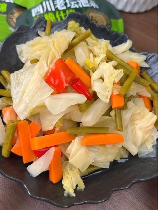 应该没有什么比这个更特脆嫩爽口了吧甄选莲白,嘎嘎脆嫩没吃过的真的要去试试#吉香居 #下饭菜 #泡菜 #嘎嘣脆#美食