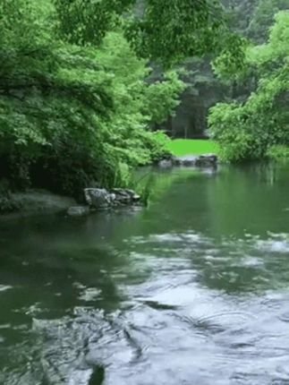 《一首女儿情》送给大家用这样风景的场景,不知大家喜不喜欢?谢谢大家!