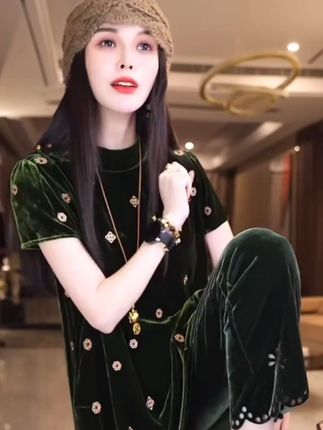 飞儿【海花印裤】2025早秋新款时尚百搭休闲裤#高级感穿搭 #气质女神范儿 #又美又飒 #穿出自信穿出美丽 #显高显瘦显气质