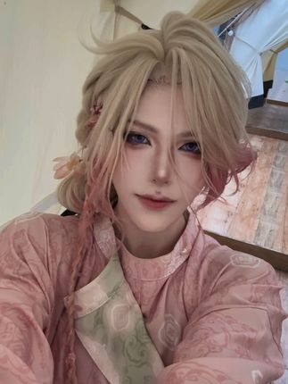 外面下了好大的雨 小鹿淋雨会感冒么#私设cos #张郃#ooc致歉 #代号鸢#绣衣楼